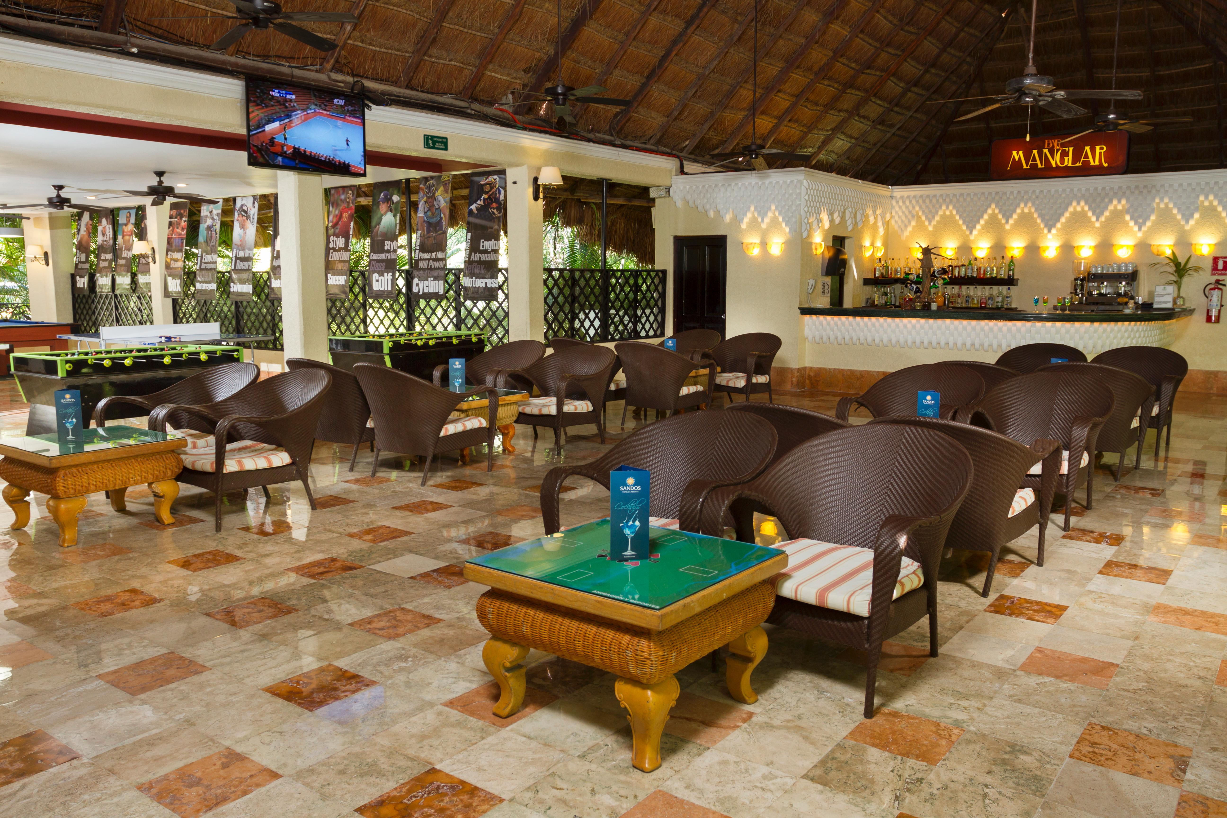 Sandos Caracol Eco Resort All Inclusive (Adults Only) Playa del Carmen Esterno foto Restaurant at the resort