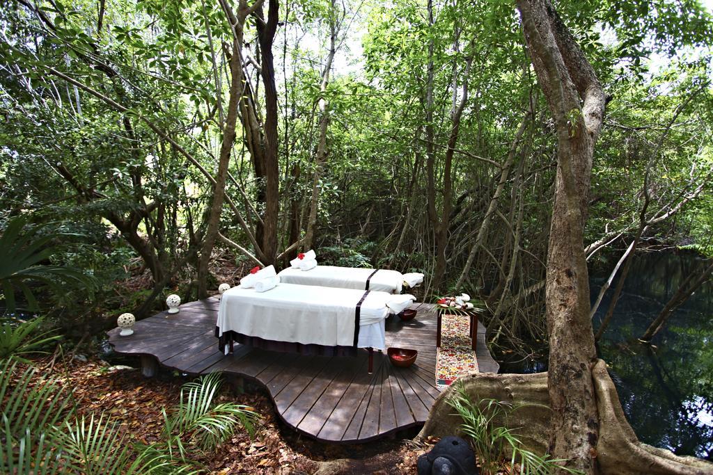 Sandos Caracol Eco Resort All Inclusive (Adults Only) Playa del Carmen Esterno foto Spa at the Banyan Tree Hotel, Phuket, Thailand